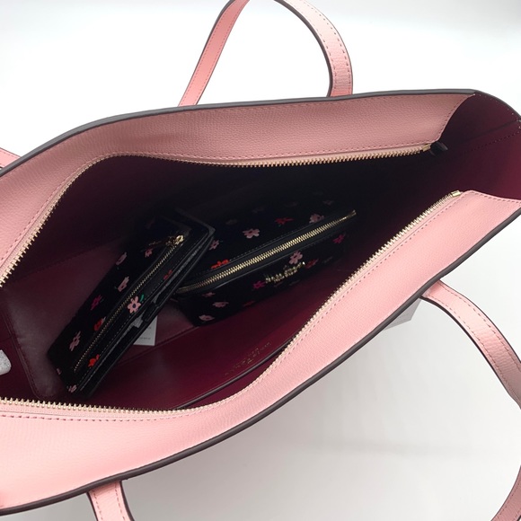 Kate Spade Tote , Wallet & Cosmetic Bag Set - Picture 7 of 14